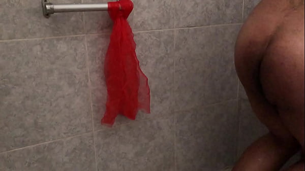 Una delicioso enema en mi posici&oacute;n preferida 