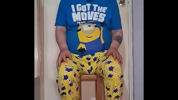 some one please come and fuck me