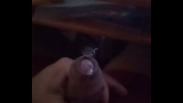 Hugo quiere la cogerse un co&ntilde;ito 