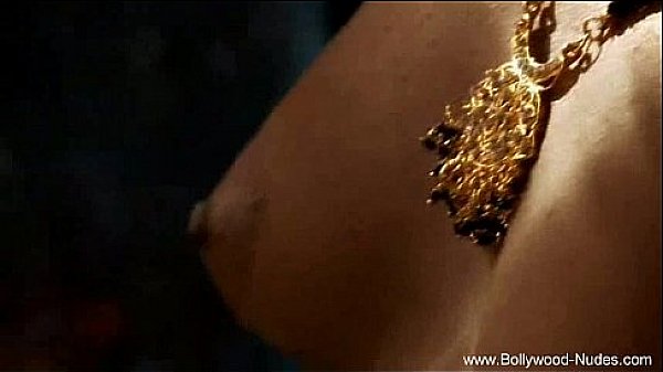 Brunette Babe is Solo Sweetie 