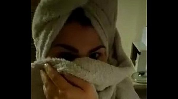 Samyra Kamal fazendo del&iacute;cias na Irlanda em 09/11/2016