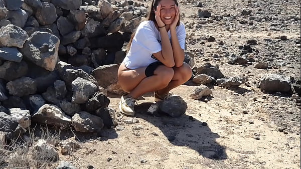 Brunette 18yo babe pee and hives oral sex in public campaigning  