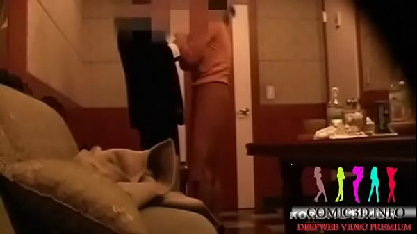 blonde teenage dream