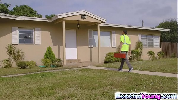 Petite Babe Karlie Brooks wants the mechanics cock in her pussy. 