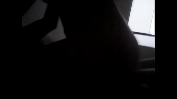 Culoncita montando bien cachonda  