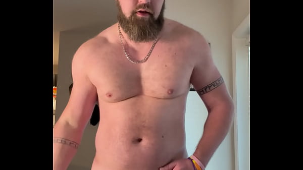 Hung Muscle Hunk Cums Multiple Times Hands Free 