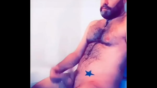 Sucking on my straight buddies cocks