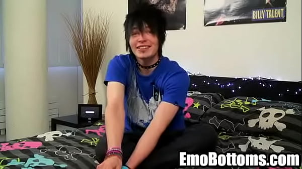 Emo twink Alex Phoenix stroking his hard schlong 