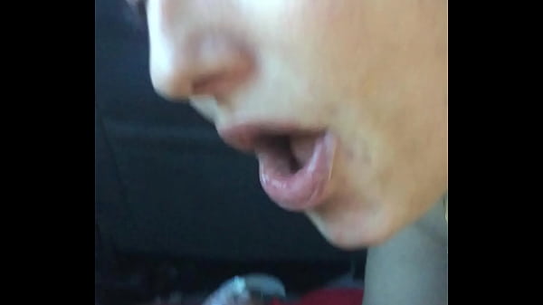 White lady sucking BBC in back seat 813