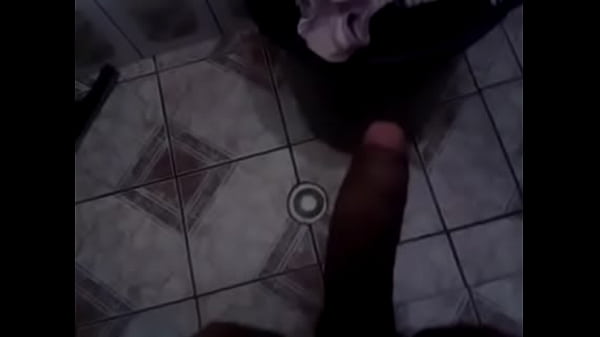 Wesley batendo uma bem gostoso pensando no meu cuzinho