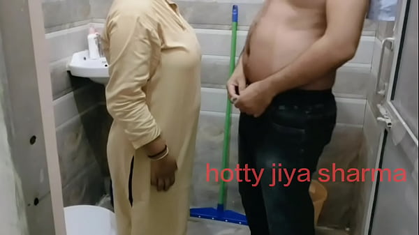 Very beautiful Indian Newly married wife fucked extremely hard while she was not in mood | Clear Hindi Audio 