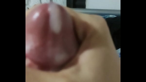 Gozando muito na punheta 