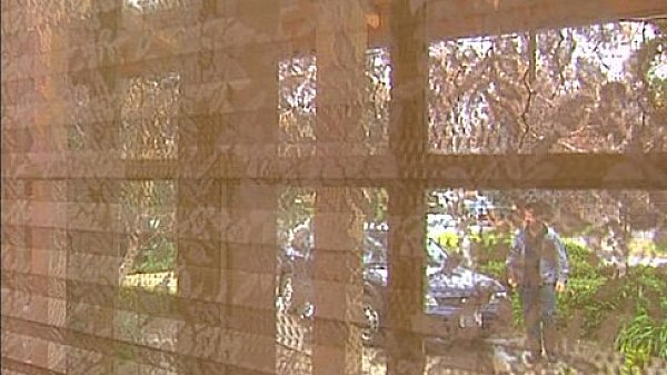 Metro - Friends And Lovers 03 - scene 3