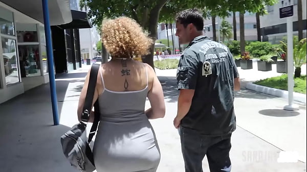 Sara Jay Rides & Milks Preston Parker's Cock In The 1st Date!