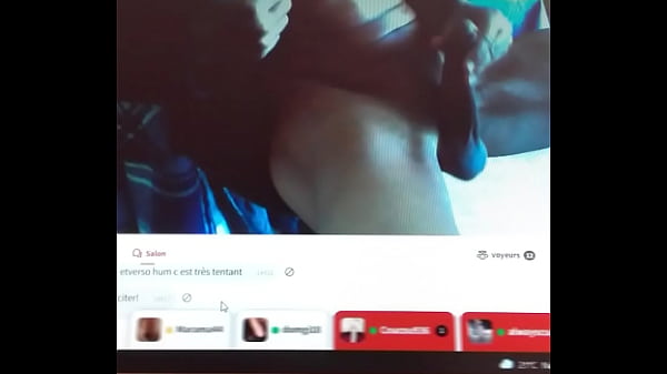 I show myself off and jerk off on live cam