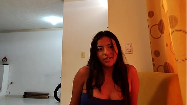 trabajadora del gobierno recibe de mi leche