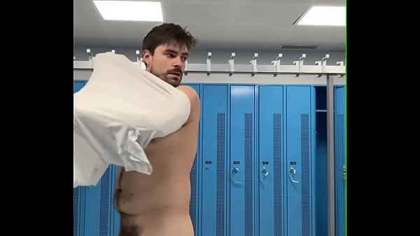 Public Locker Room Wank