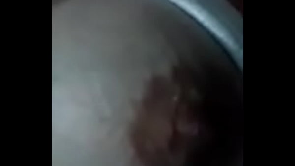 massiel jugando solita en el ba&ntilde;o part 4