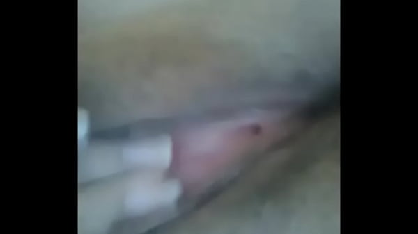 solita en mi cama jugando