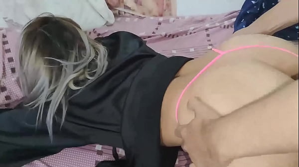 Follando a Mi Linda Vecinita Que LlegoDe Fiesta y Dice Que Le Siga Dando Que Rico Culo Tiene Grita Que Se Lo Saque