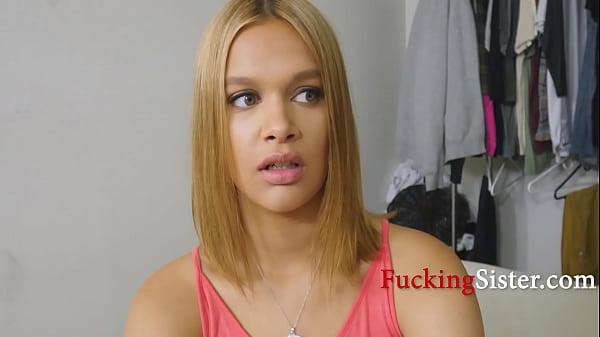 Idiot Step Sis Gets Bad Advice From Horny Brother - Kendall Kross