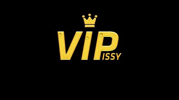 Playful girlfriends love the taste of fresh piss