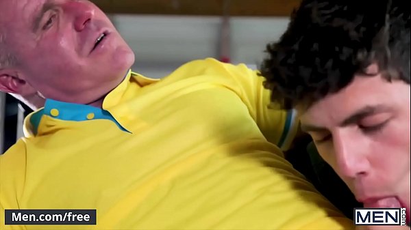 Men.com - The Caddy And The Daddy Part 1 Bareback