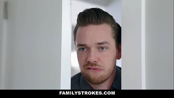 Team Skeet - Stepsister seduce and fucks her stepbro