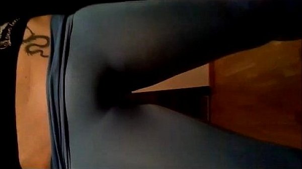 girl in shiny yoga pants