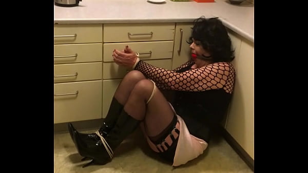 Dizzy Miss Sizzy In 24 Hours Bondage In Her Kitchen!