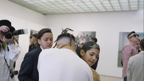 Paulo chill-e se folla a un poli en una persecuci&oacute;n policial  