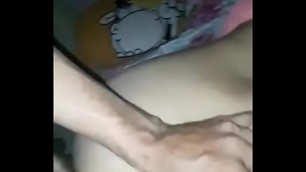 A chica le gusta la posici&oacute;n del perrito! 