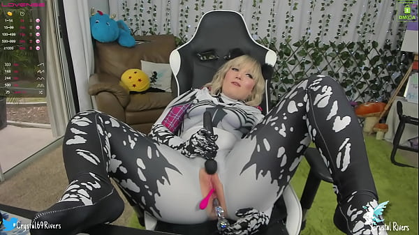 Cosplay Babe Anal Orgasm