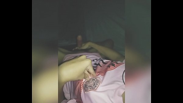 Khẩu d&acirc;m ph&ecirc; cực