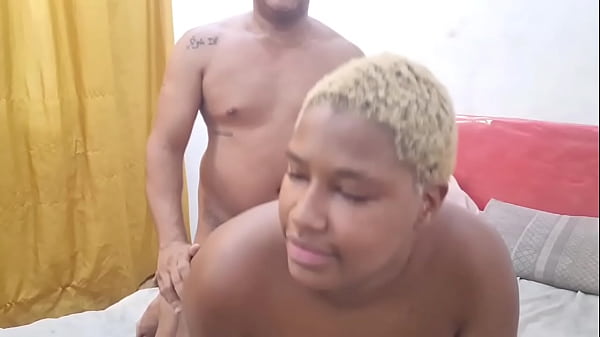 Sexo real amador anal sem prote&ccedil;&atilde;o com africana