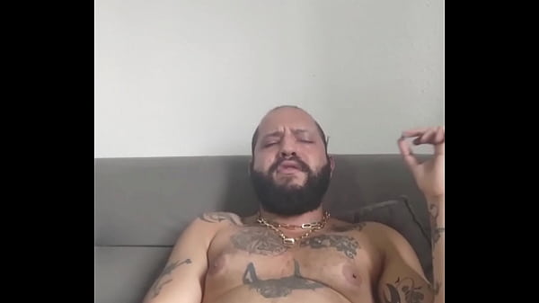 Fuma&ccedil;a e gozo 