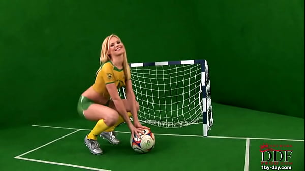 Hot young babe posing