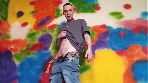 Bi guy masturbates his dick