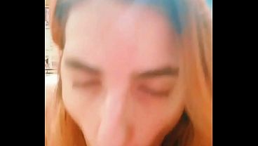 Escucha como me corro de gusto mientras te la chupo