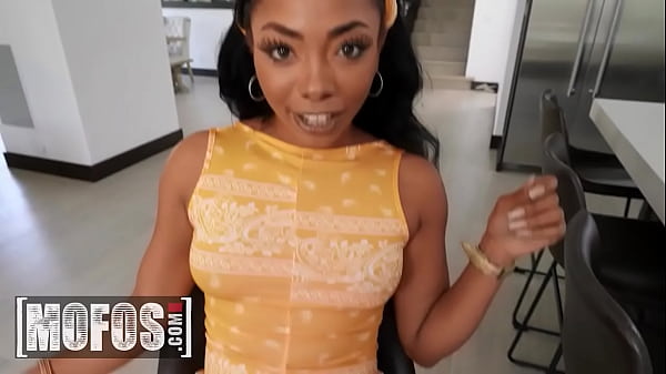 MOFOS - Cali Caliente, Charles Dera - Lend Me Your Keys... Please