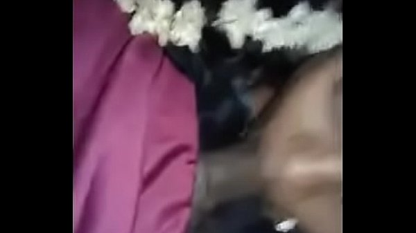Bhabhi Giving Blowjob to her Boyfriend [myhotporn.com]