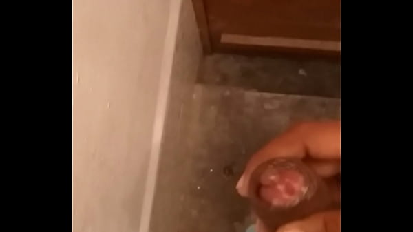 आप लड़कों को बुक कर सकती हैं हमारे पास व्हाट्सएप कीजिए