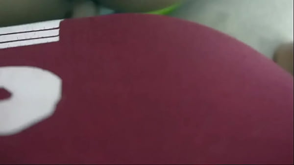 mi linda novia, en sexy pijama, depierta caliente y me ofrece su culito apretado  