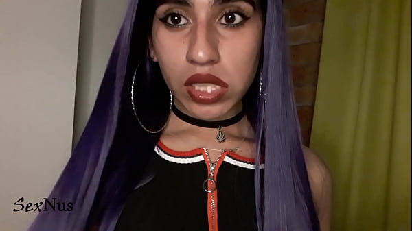 I love to eat banana 