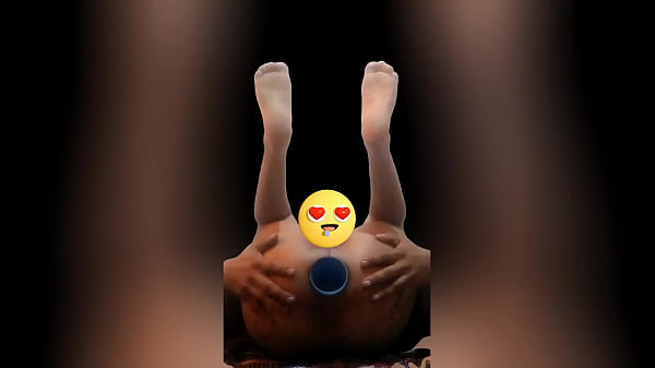 valentina necesita varias vergas en su culo 