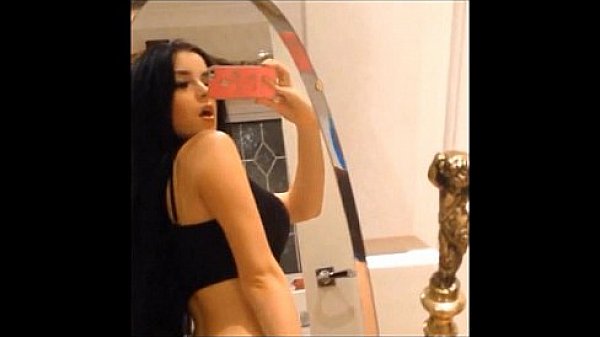 Flora - My sexuality in average days (3. r&eacute;sz)