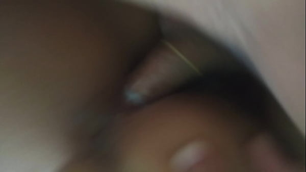 Metendo gostoso e abrindo o rabo dela