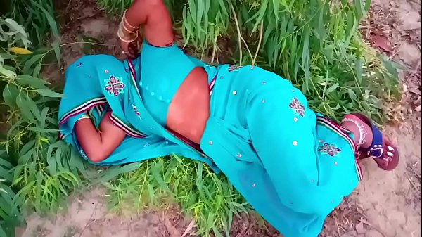 खेत मे चुदाई