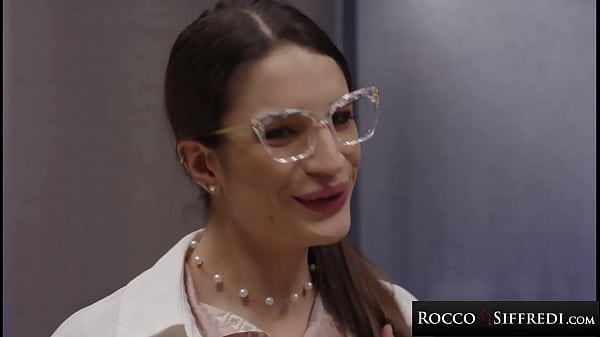 ROCCO SIFFREDI - Horny Brunette Candie Luciani Gets Her Ass Destroyed by Massive Cocked Doc