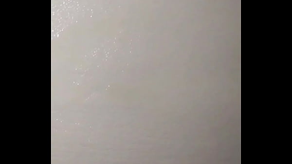 srma mea de saltea se scurge in gaura saltelei 1 